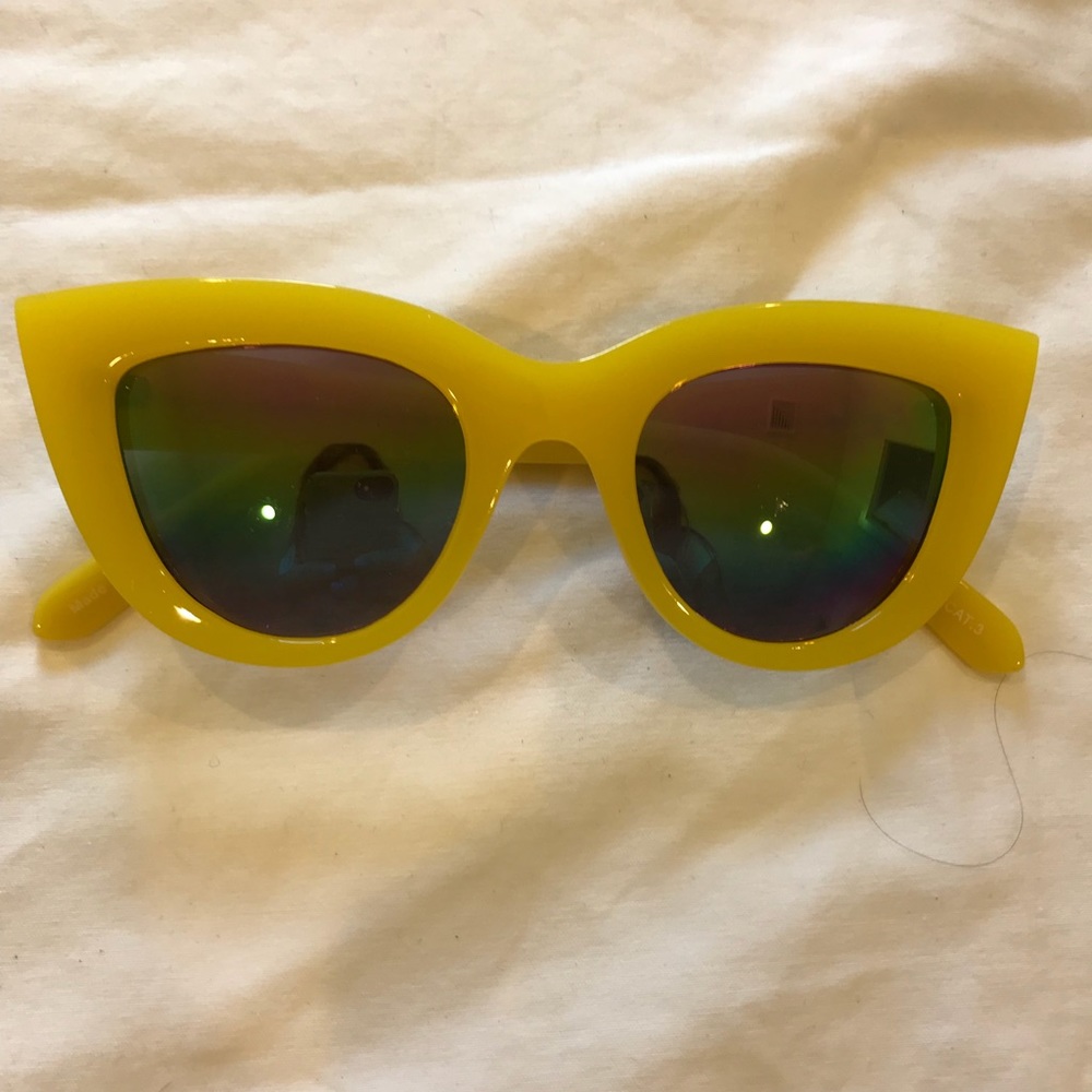 Womens mustard yellow Quay sunglasses